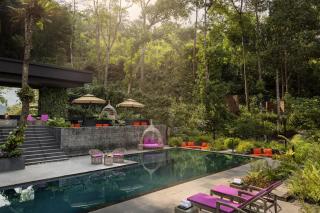 taj-vivanta-pool